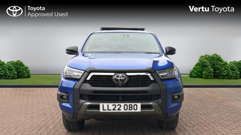 Toyota Hilux Diesel Invincible X D/Cab Pick Up 2.8 D-4D Auto